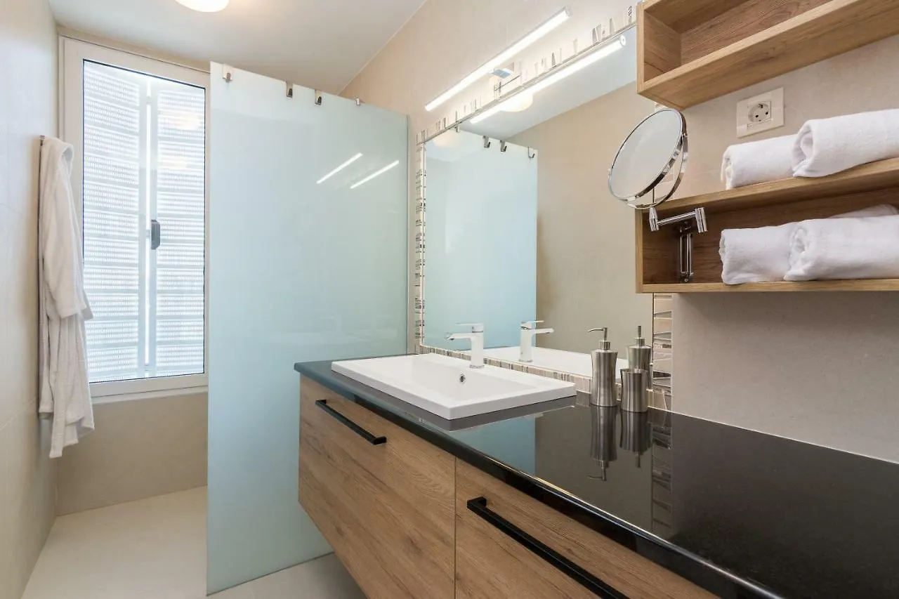 Apartment Il Nido ザダル